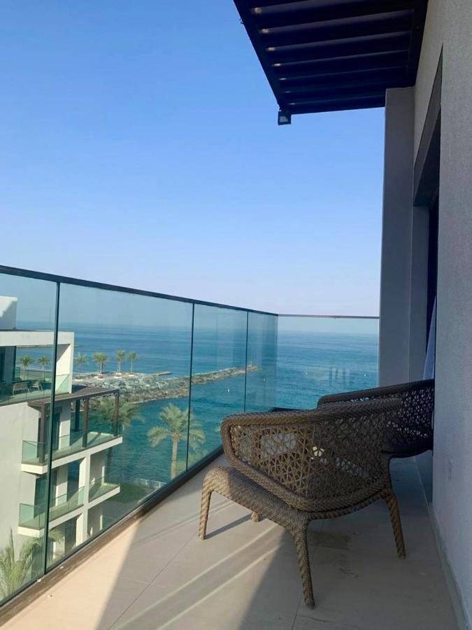 Ocean Mountain View Apartment At The Address Fujairah Buitenkant foto