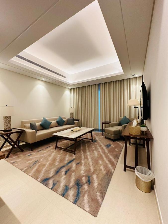 Ocean Mountain View Apartment At The Address Fujairah Buitenkant foto
